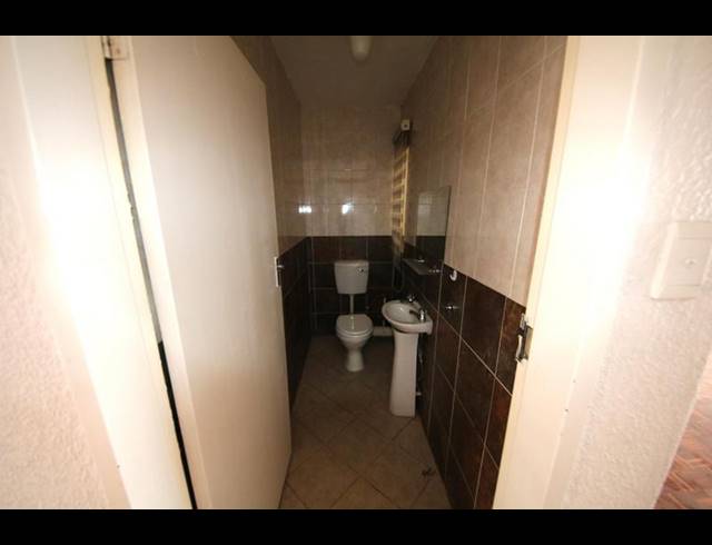 2 BEDROOM PROPERTY TO RENT IN FERNDALE